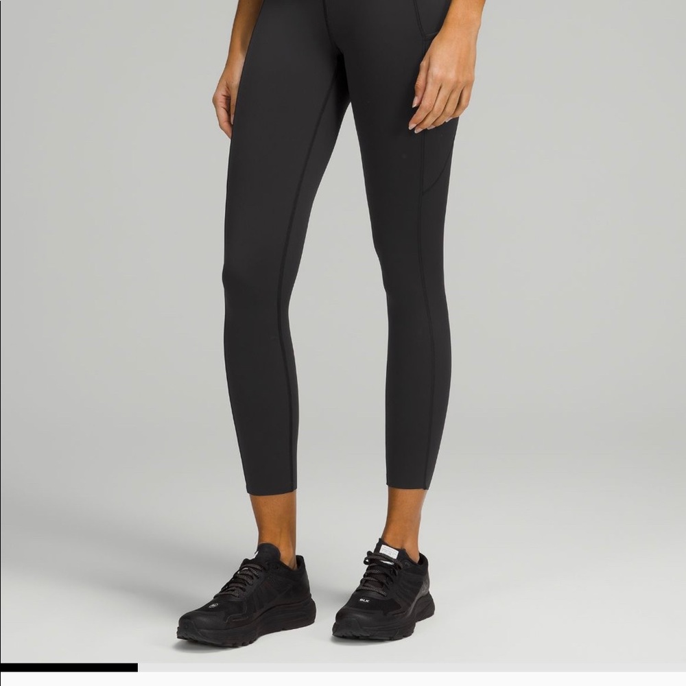 Lululemon Fast and Free high rise tight size 8